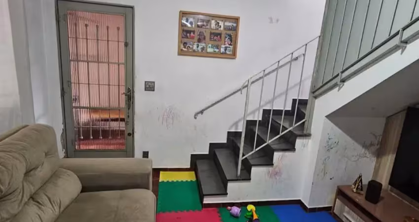 Casa com 3 quartos à venda na Rua Caburés-do-Sol, 273, Jardim Peri, São Paulo