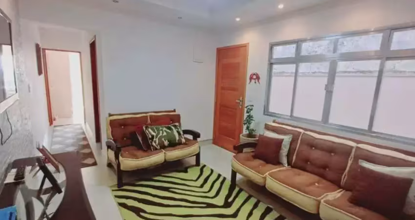 Sobrado de 207 m² com 3 dormitórios (1 suíte), sala ampla, cozinha moderna e mezanino com churrasqueira. ótima localização no planalto.