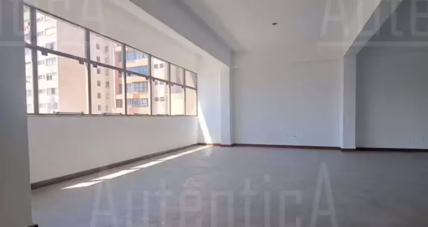 Sala comercial à venda no Centro, Caxias do Sul 