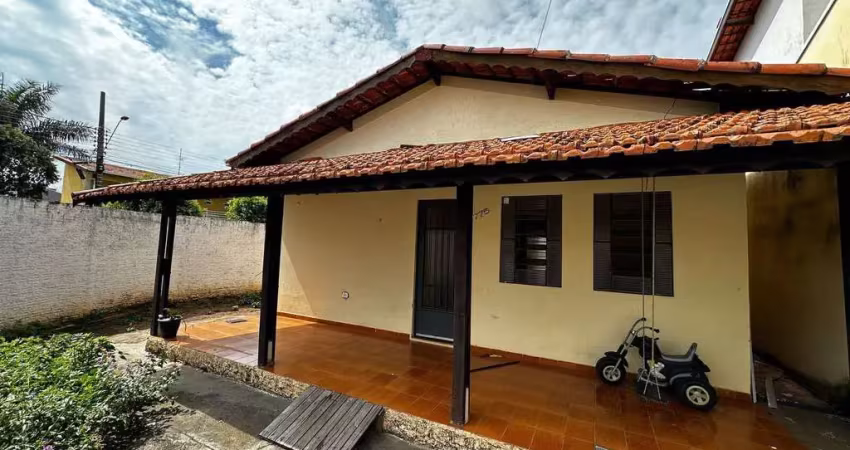 Casa no bairro Orlando Correia
