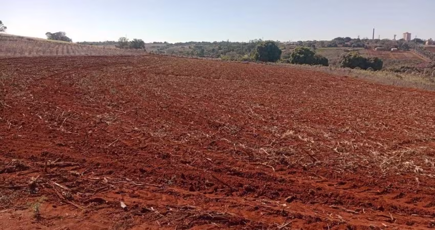 Sítio de 20.000 m² no Bairro Campos Sales