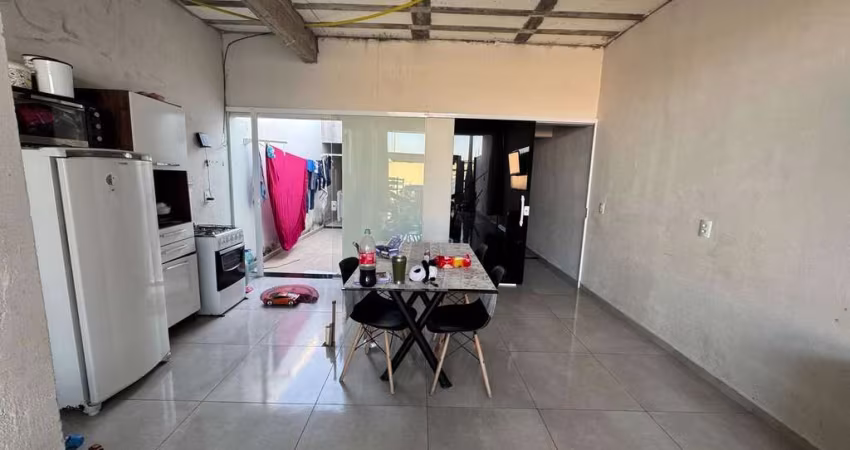 Casa no bairro Vila Nogueira em Artur Nogueira - SP 