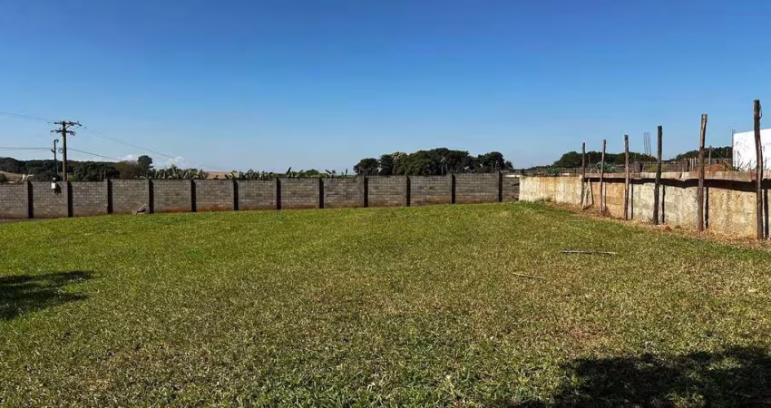 Terreno no Condomínio Portal dos Manacás em Artur Nogueira-SP