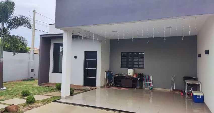 Casa com 3 quartos à venda na Rua Doutor Fernando Arens, Jardim Resek II, Artur Nogueira