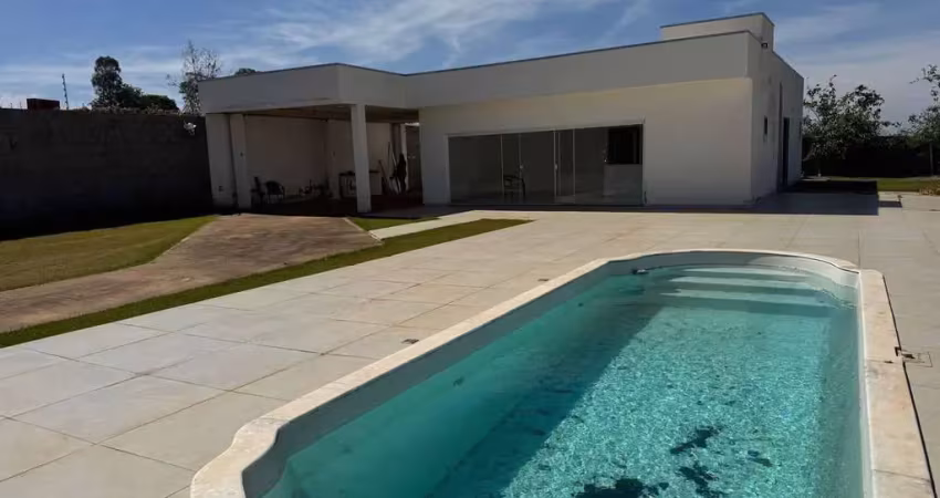 Chácara / sítio com 3 quartos à venda na Avenida Ester, Uirapuru, Cosmópolis