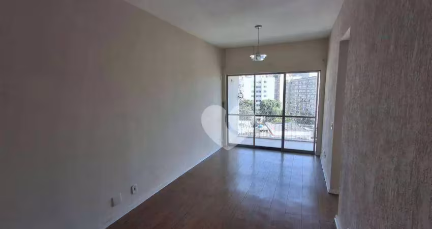 Engenho de dentro! rua calma e sem saída. apartamento com 02 quartos, sala com sacada, cozinha, banheiro social e área de serviço com mais um banheiro