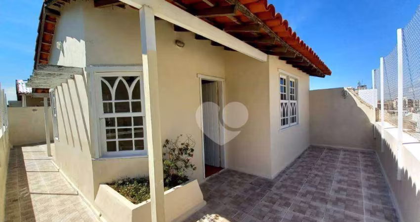 Cobertura Duplex, 2 salas, 3 quartos, 2 suítes. garagem, Terraço descoberto. R$840.000,00 Grajaú RJ.
