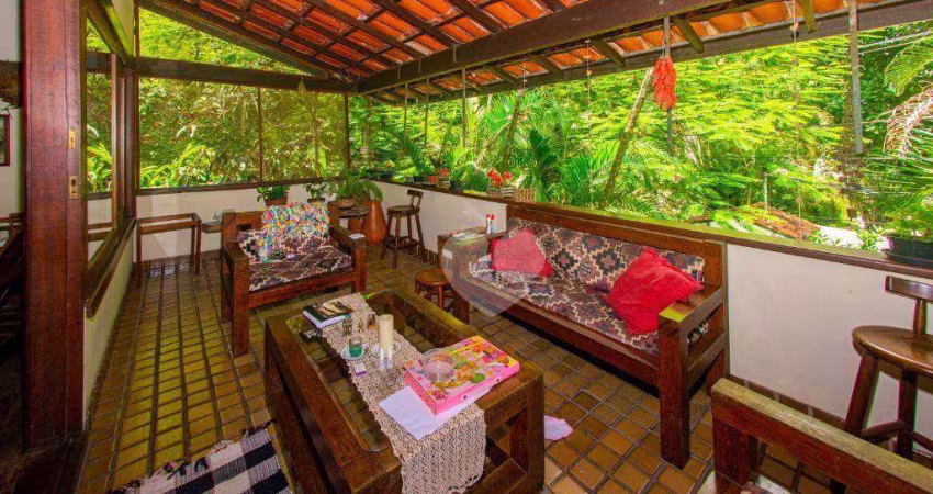 Casa Condomínio Fechado com 7 Quartos à venda, 317 m² por R$ 1.000.000 - Itanhangá - Barra da Tijuca