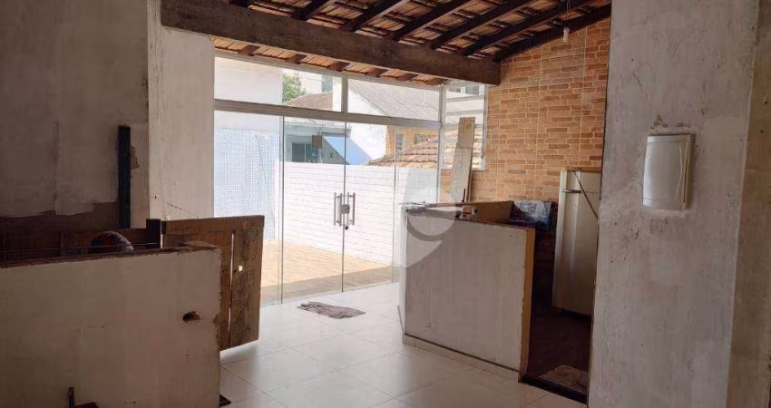 Casa 5 quartos e garagem