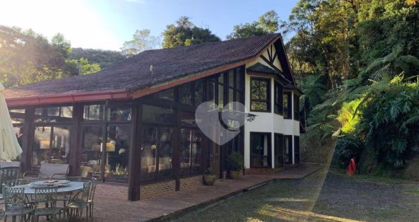 Sítio a venda com 12 quartos à venda, 233000 m² por R$ 5.490.000 - Serra da Bocaina - Bananal/SP