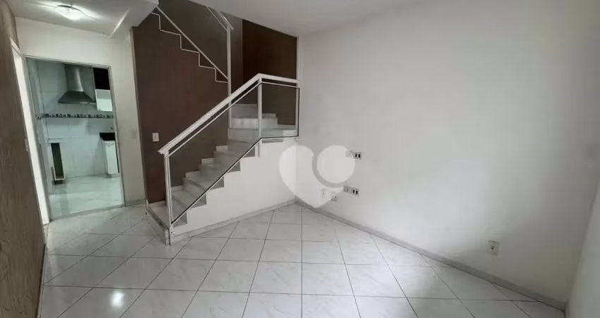 Casa duplex reformada na taquara com 3 quartos sendo 1 suíte com closet. rgi individualizado e aceita financiamento bancário.
