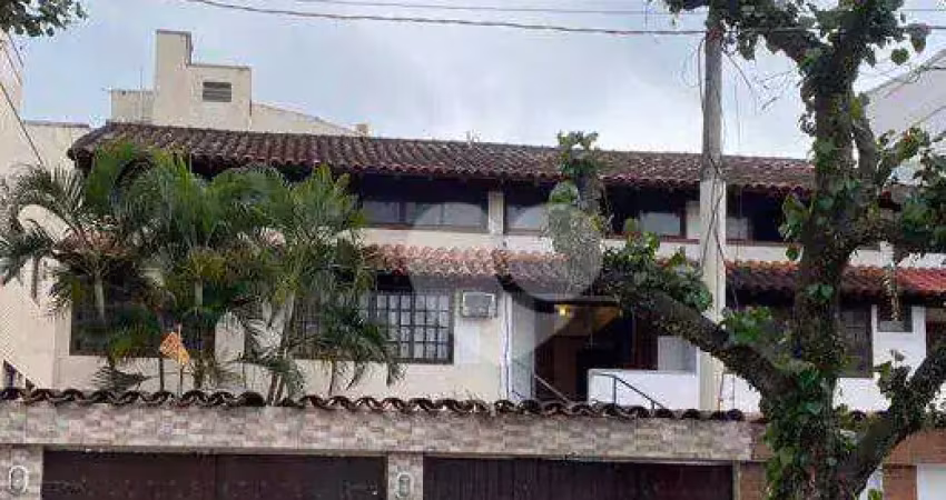 Casa com 3 quartos 230 m² por R$ 1.100.000,00