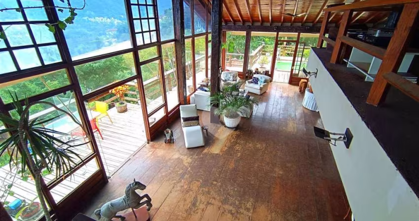 Casa com 5 Quartos  à venda, 856 m² por R$ 4.800.000 - Itanhangá - Rio de Janeiro/RJ