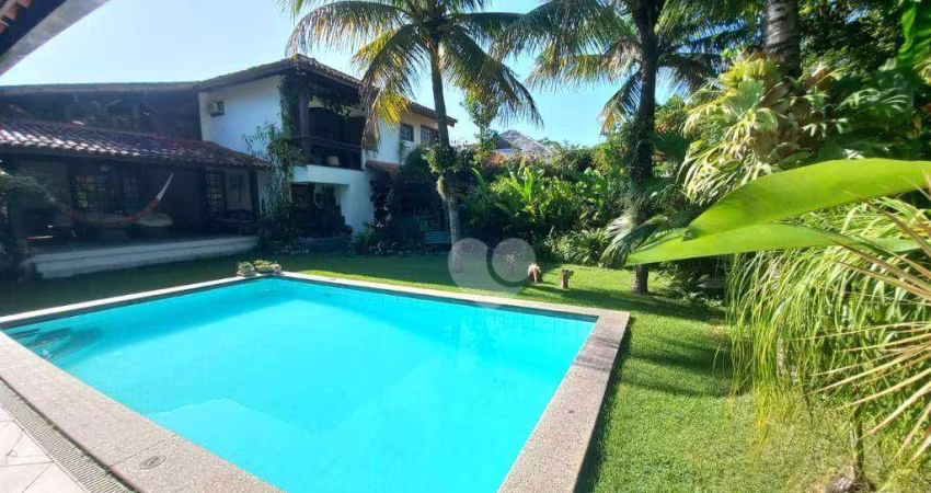 Casa com 4 quarto à venda, 540 m² por R$ 2.600.000 - Recreio