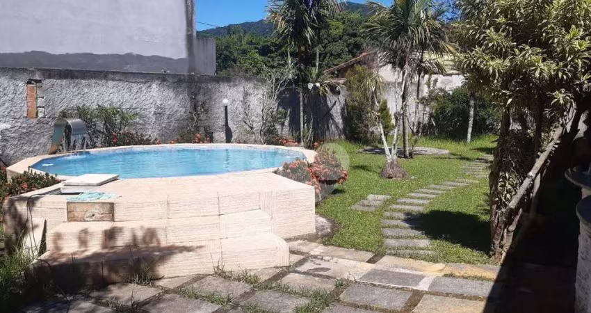 Casa com 5 quartos à venda, 260 m² por R$ 1.190.000 - Vargem Grande - Rio de Janeiro/RJ