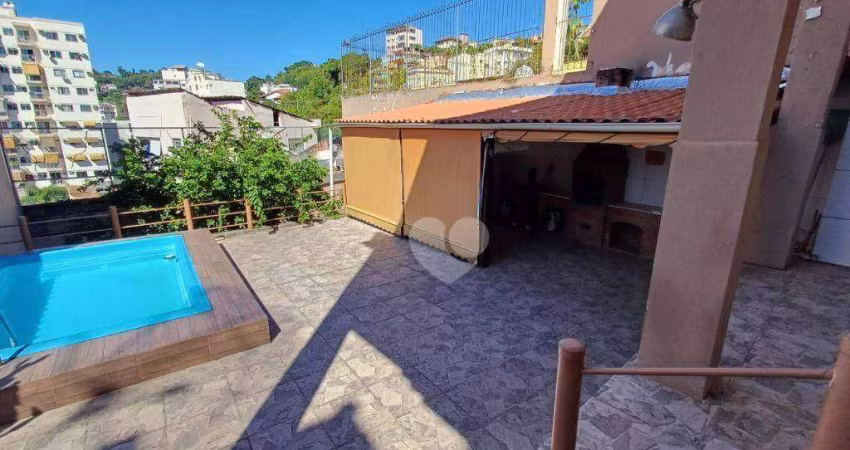 Linda casa - piscina - vaga - 181m2 ( + - 200m2 de área externa) Largo das Neves - Sta Teresa - R$ 1.300.000 - Rio de Janeiro/RJ