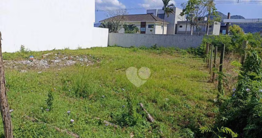 Terreno com RGI em condomínio, 214 m² por R$ 366.000 - Vargem Pequena - Rio de Janeiro/RJ