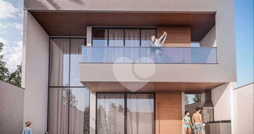 Casa com 4 Quartos  à venda, 210 m² por R$ 2.800.000 - Recreio dos Bandeirantes - Rio de Janeiro/RJ