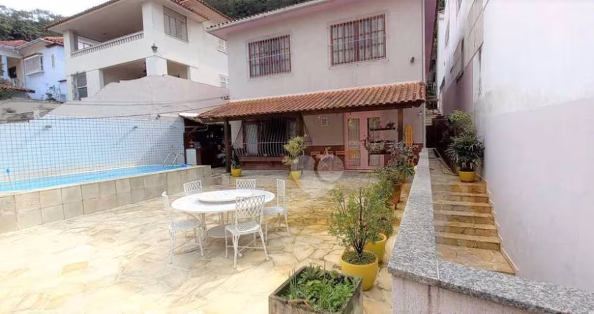 Casa com 5 dormitórios à venda, 363 m² por R$ 1.850.000,00 - Grajaú - Rio de Janeiro/RJ