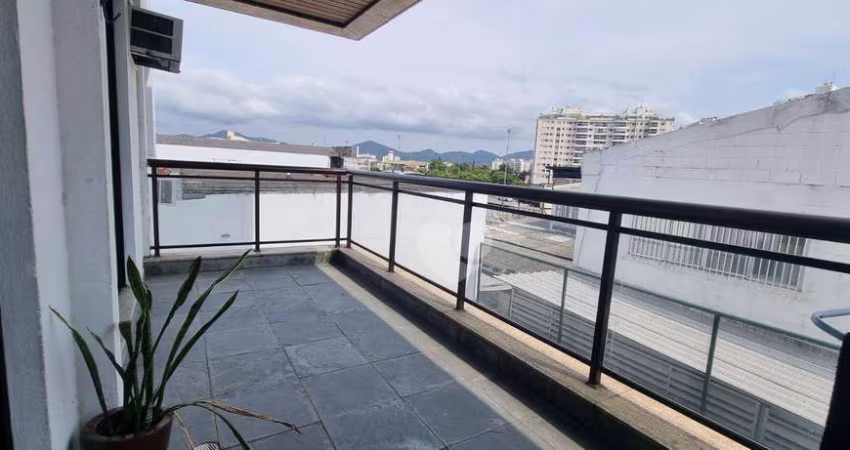 Gleba A - Apartamento bem amplo de 2 quartos e muito bem localizado. Recreio dos Bandeirantes/RJ.