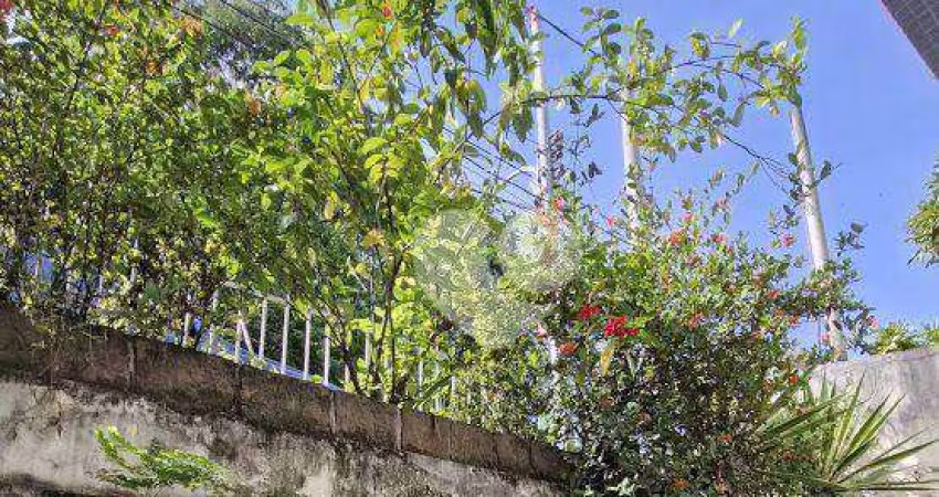 Santa Teresa, colado ao Largo dos Guimaraes!! 2 quartos com dependências, vaga escriturada, excelente localização, R$675,000,00