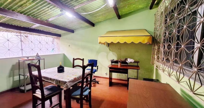 Apartamento com 2 dormitórios à venda, 81 m² por R$ 270.000,00 - Praça da Bandeira - Rio de Janeiro/RJ