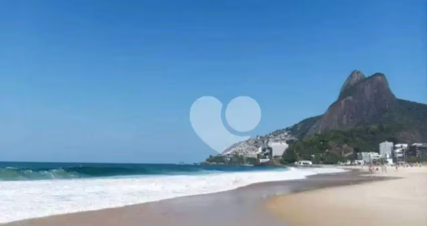 Apartamento com 3 quartos à venda na Avenida Ataulfo de Paiva, --, Leblon, Rio de Janeiro
