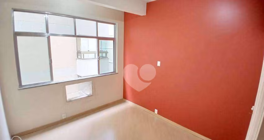 Apartamento Quarto Sala à venda por R$ 470.000 - Rua Paissandu /Flamengo - Rio de Janeiro/RJ