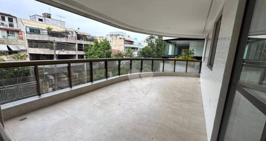Apartamento  prédio novo no Recreio dos Bandeirantes com 3 quantos, 110 mª por R$ 780.000,00.