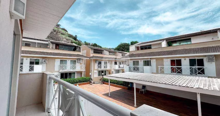 Casa de condomínio à venda com 375m², 5 quartos e 3 vagas