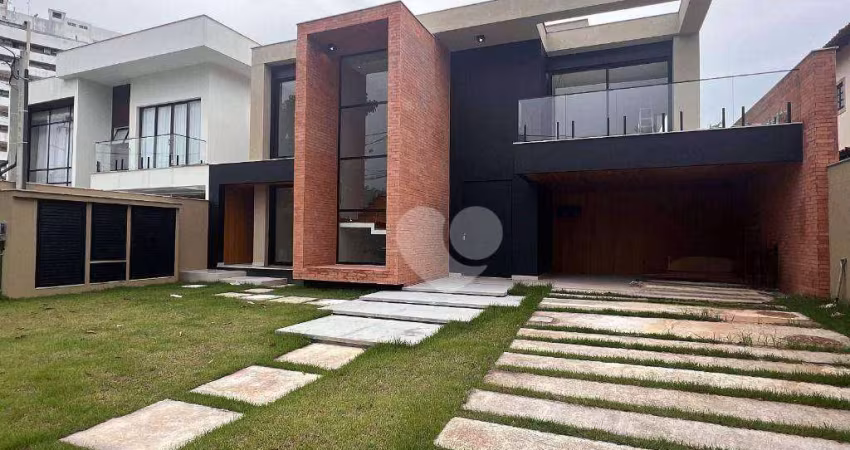 Casa Contemporânea com 5 suites,  à venda, 420 m² por R$ 4.990.000 - Barra da Tijuca - Rio de Janeiro/RJ