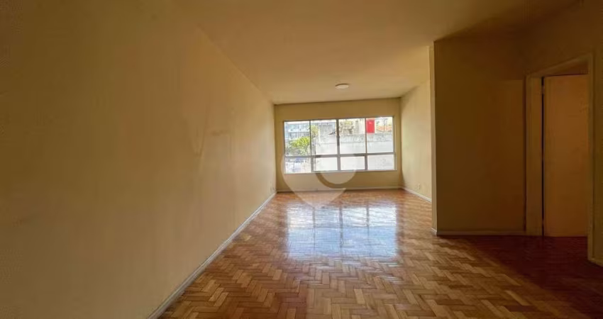 Apartamento a venda no Quadrilátero