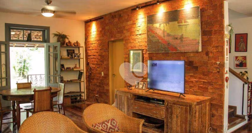 Casa com 3 dormitórios à venda, 164 m² por R$ 850.000,00 - Vargem Grande - Rio de Janeiro/RJ
