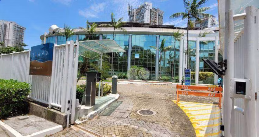 LLOPES ENJOY ALUGA / VENDE Loja triplex com 78m²