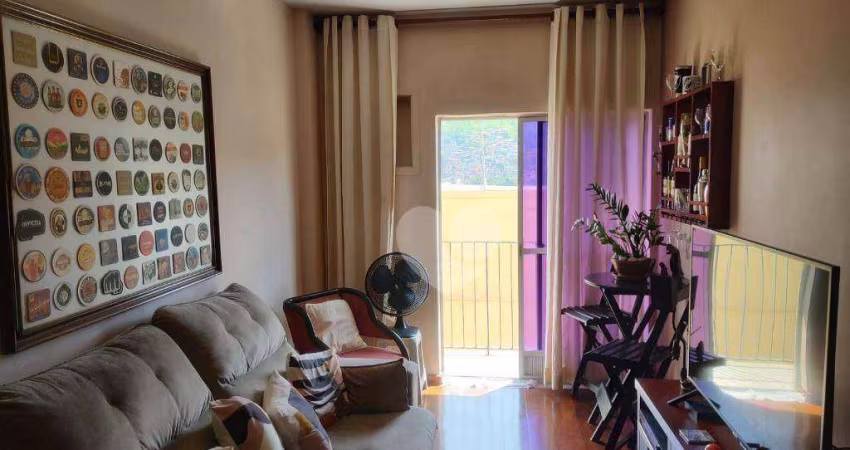 Apartamento com 2 quartos, 1 vaga de garagem