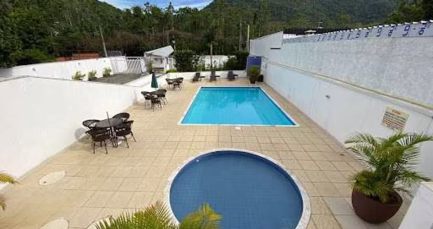 Apartamento com 2 dormitórios à venda, 79 m² por R$ 440.000,00 - Vargem Pequena - Rio de Janeiro/RJ