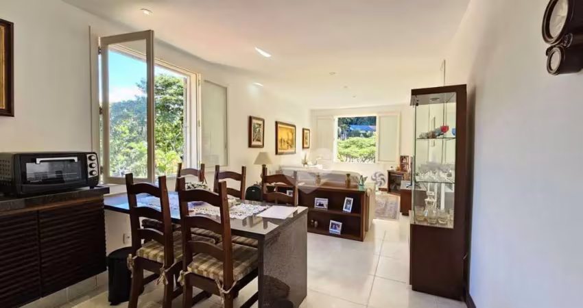 Apartamento com 1 quarto(suíte) à venda, 68 m² por R$ 600.000 - Itaipava - Petrópolis/RJ
