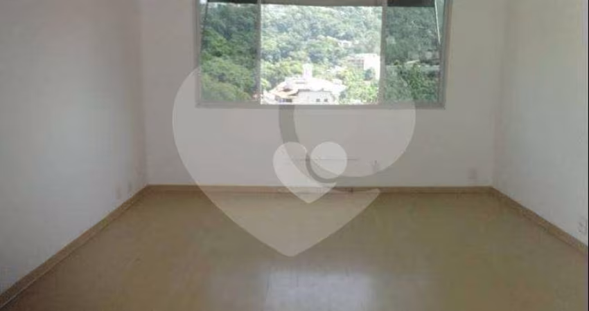 Apartamento com 2 quartos à venda, 80 m² por R$ 680.000 - Cosme Velho - Rio de Janeiro/RJ