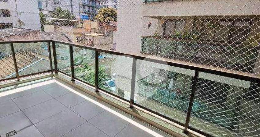 Dueto com 3 dormitórios Suíte Lavabo Varandão e vaga marcada