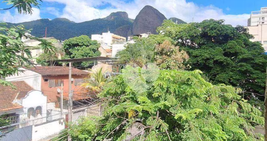 Apartamento á venda Hall, Sala, 3 Quartos,dependência no valor R$336.000,00-Grajaú - Rio de Janeiro/RJ.