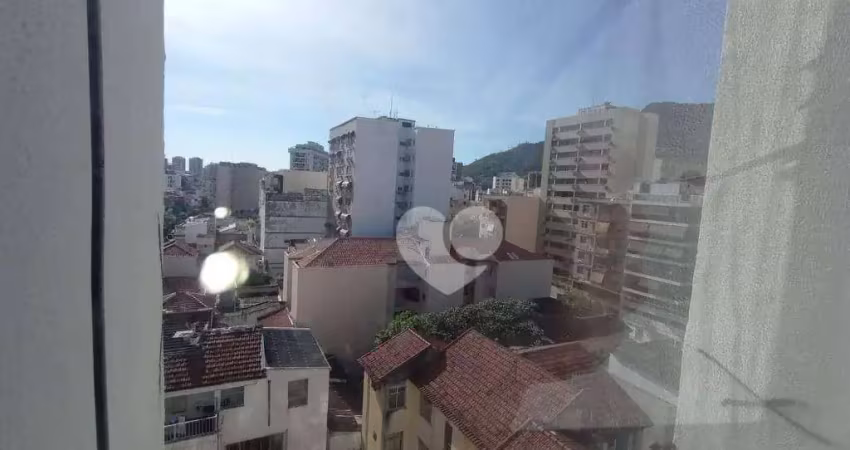 Lopes Enjoy vende Apartamento com 2 quartos, vaga, 89m  por R$ 460.000,00 - Tijuca - Rio de Janeiro/RJ.