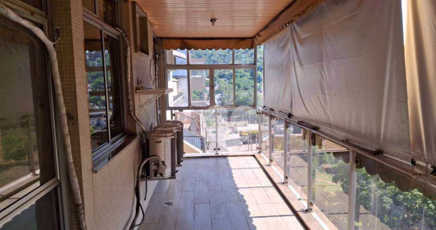 Cobertura 4 quartos, 2 suítes, 214 m², Vila Isabel