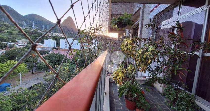 Grajaú, Apartamento com varandão, 3qts com suíte, dep completas, 2 vagas à venda, 143 m² por R$ 620.000 - Grajaú - Rio de Janeiro/RJ