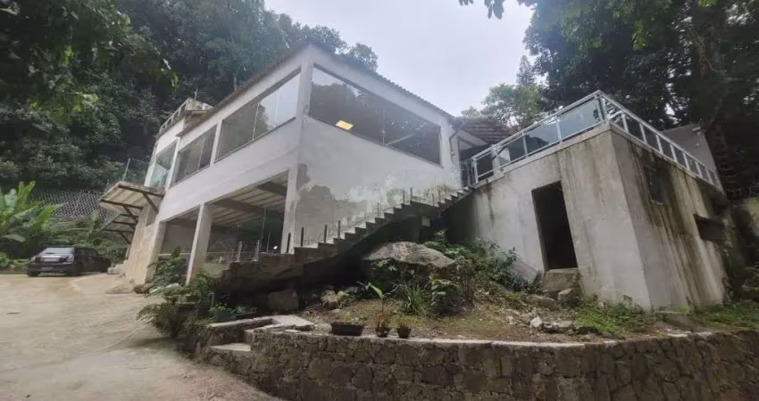 Casa com 3 quartos, 2 suítes para alugar, 450 m² por R$ 10.034/mês - São Conrado - Rio de Janeiro/RJ