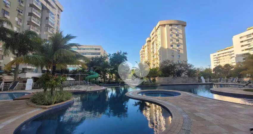 Apartamento com 2 dormitórios à venda, 63 m² por R$ 600.000,00 - Camorim - Rio de Janeiro/RJ