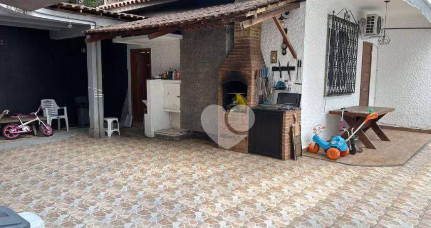 Casa com 4 quartos à venda, 376 m² por R$ 1.850.000 - Grajaú - Rio de Janeiro/RJ