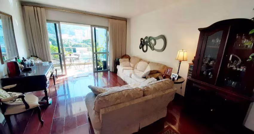 Apartamento a venda no grajaú, colado a praça edmundo rêgo, 04 quartos, 150 metros, 01 suite, área de serviço, varanda, lavabo, 02 vagas.