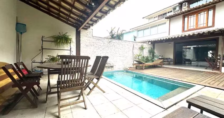 Casa com 5 quartos e 1 suíte  para alugar, 309 m² com piscina  por r$ 18.686/mês - recreio dos bandeirantes - rio de janeiro/rj