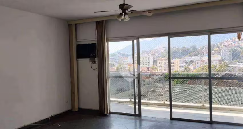 Apartamento, 2 quartos,  1 suíte e 1 vaga demarcada