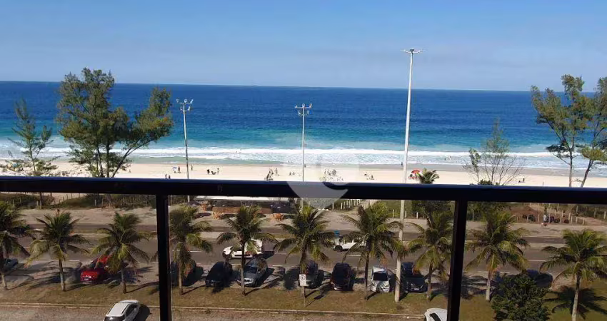 Apartamento frontal mar posto 9  dois quartos duas suítes